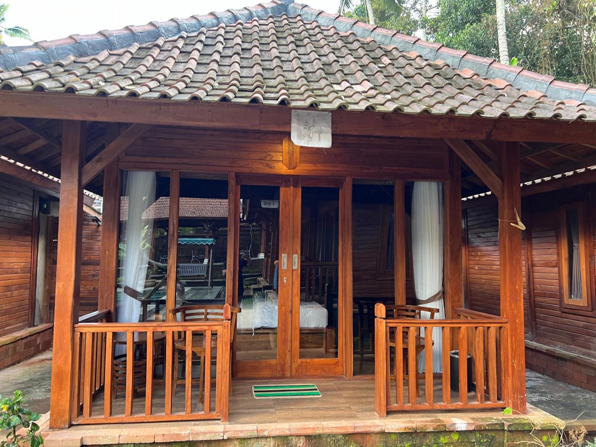 Pondok Manca Undisan ภายนอก รูปภาพ