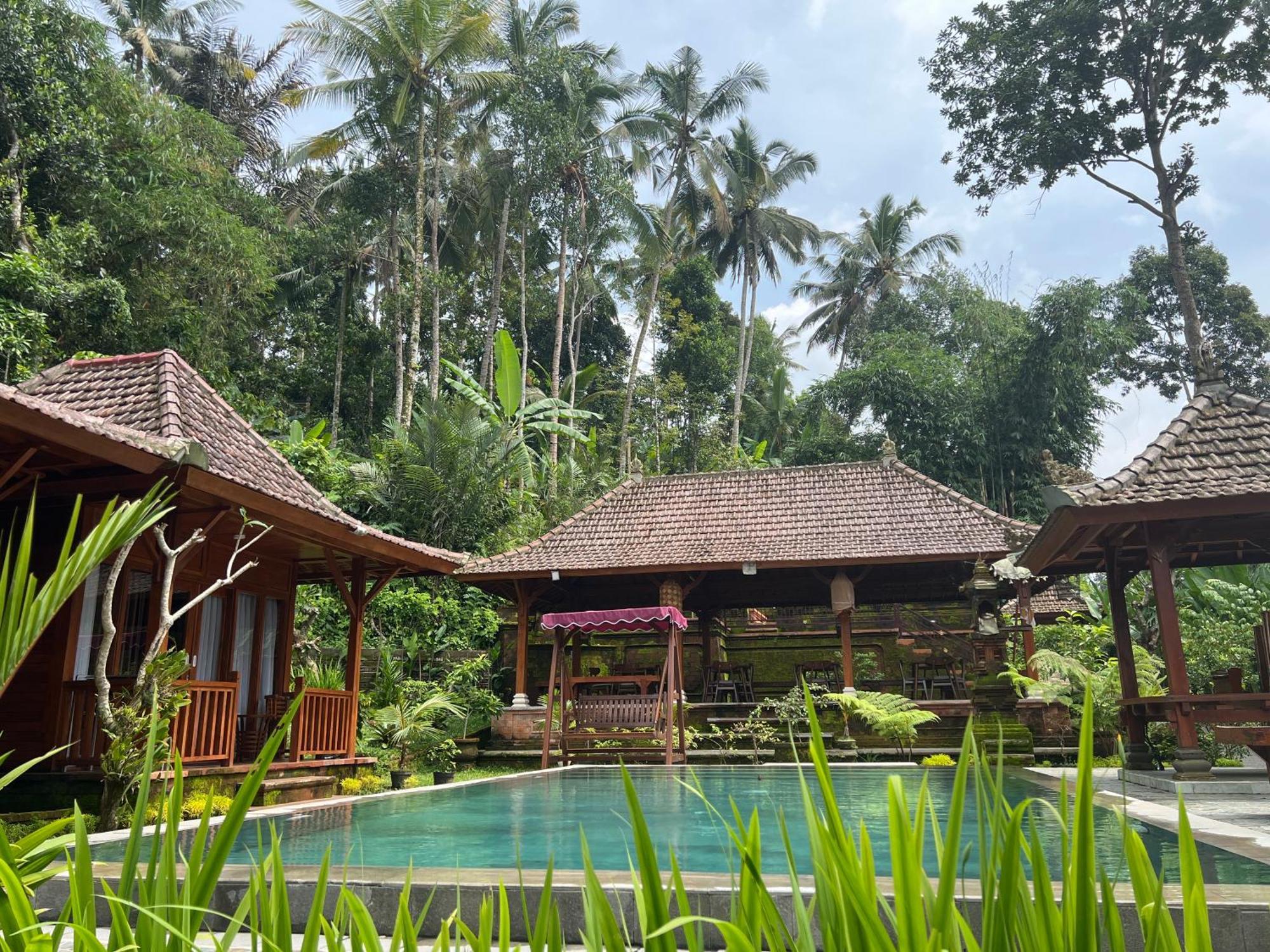 Pondok Manca Undisan ภายนอก รูปภาพ