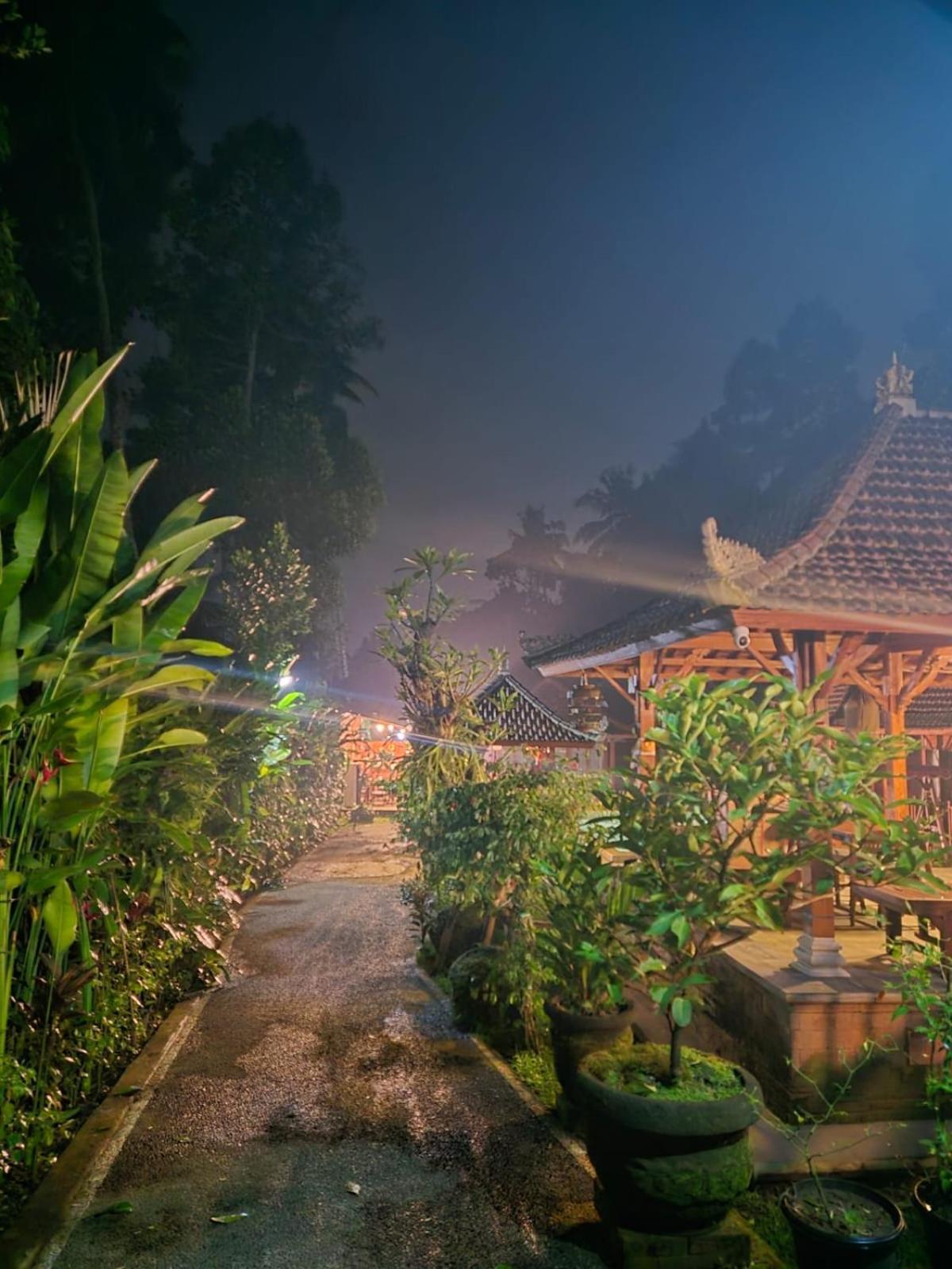 Pondok Manca Undisan ภายนอก รูปภาพ
