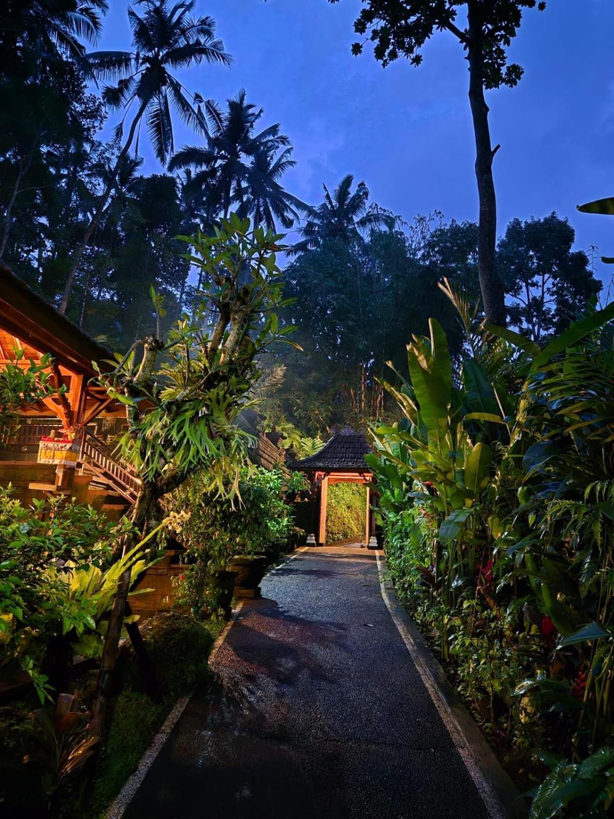 Pondok Manca Undisan ภายนอก รูปภาพ